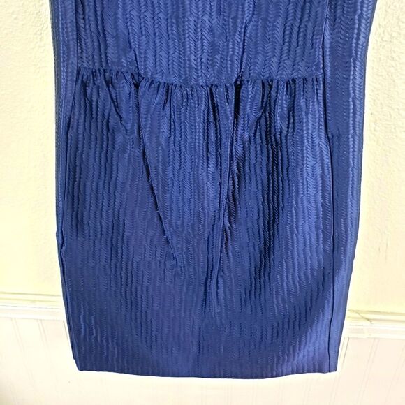 Emporio armani Women's Navy Blue Textured Zip Up Designer Elegant Chic Dress XS - Picture 6 of 10